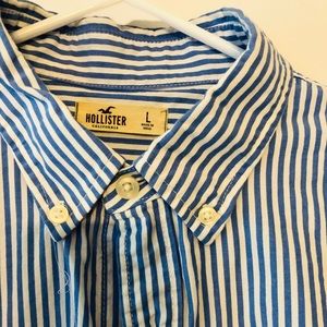 Men’s Hollister button down shirt